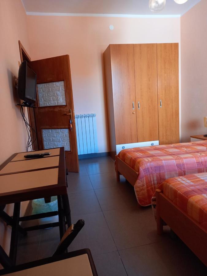 Affittacamere Su Padru Ittiri Exterior photo